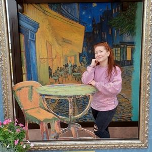 Meet your Posher, Ali